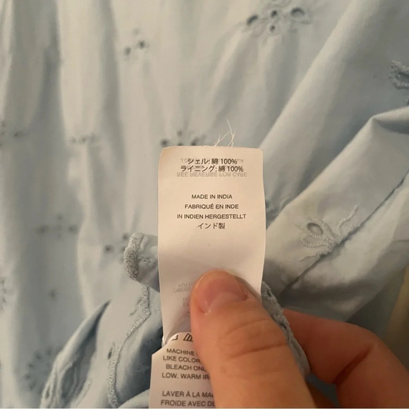 J. CREW Funnelneck Cotton Scalloped Edge Embroidered Tunic Shirt - Picture 13 of 13